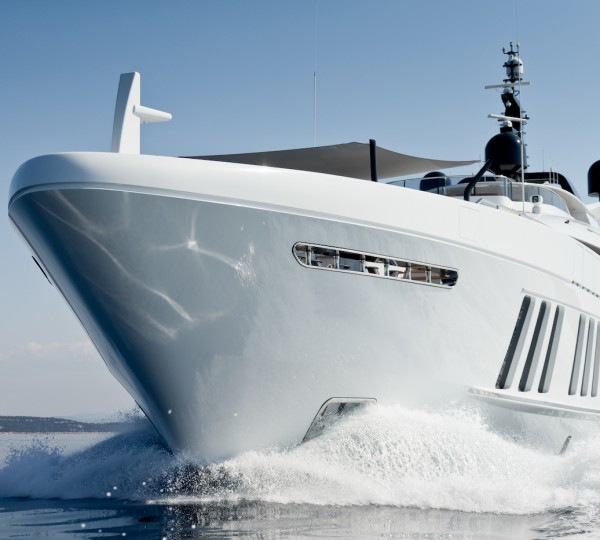 Yacht SAMURAI, Alia Yachts | CHARTERWORLD Luxury Superyacht Charters